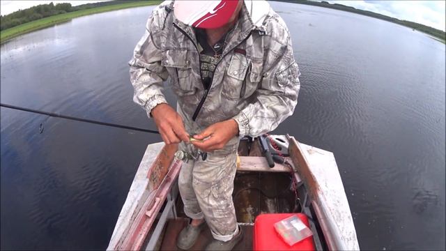 Ловля Щуки оз. Хотино (часть 1) (Летсфиш #65) смотреть онлайн