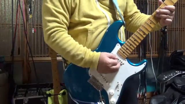 Fender Japan ST57-96 / FlyingTeaPot 59PriAmp смотреть онлайн