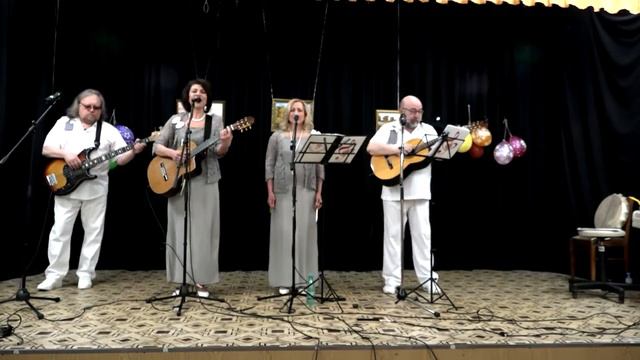 "Александровский хор", исполняет Ансамбль Малинада #ansambl_malinada, #alexandrovskiy_khor смотреть онлайн