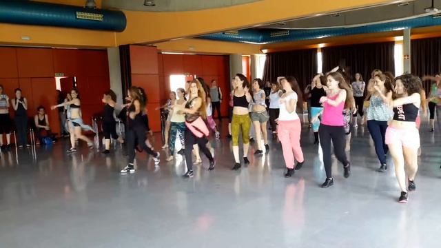 Reggaeton Israel Yael Ringel & Solange DansaBrasil Congress Bcn 2015 смотреть онлайн