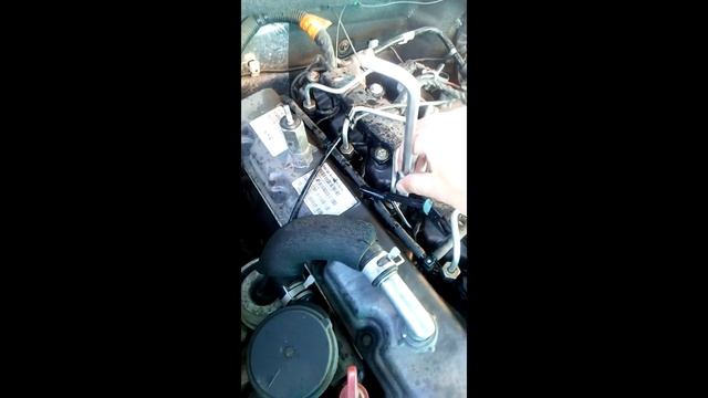 Замена свечи накаливания номер 2 на ssangyong Kyron D20DT смотреть онлайн