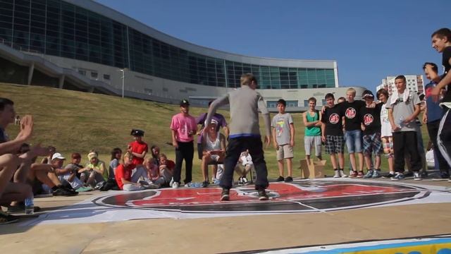 2013.06.28 Чемпионат г. Уфа по брейк-дансу, от студии брейк-данса "Sense of life" смотреть онлайн