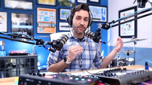 Zoom PodTrak P8 vs Rodecaster Pro: Everything You Need to Know for Podcasting & Streaming смотреть онлайн