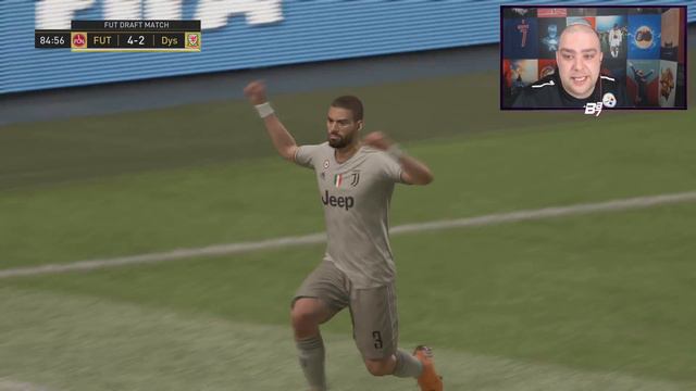 OMG! THIS TEAM WAS INCREDIBLE! | FIFA 19 DRAFT TO GLORY #184 смотреть онлайн