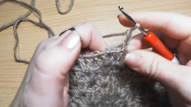 Объёмный ажурный берет крючком из 2 -х видов пряжи.   Gorro De Ganchillo. Cap Crochet ( #11)