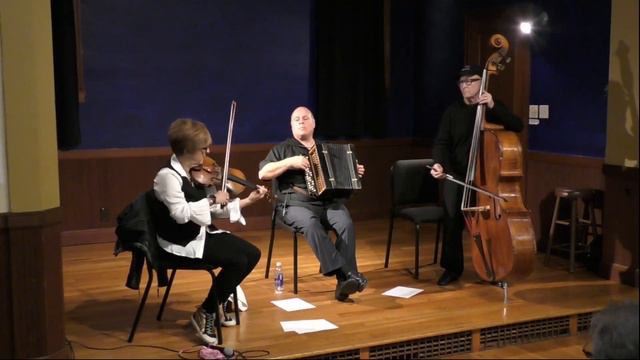 Veretski Pass Klezmer Trio: Tango Under the Influence Suite смотреть онлайн