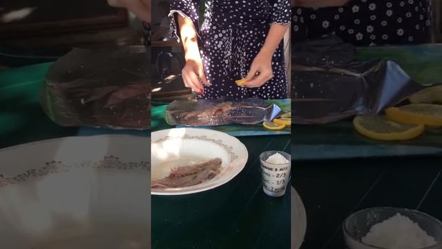 Разделываем камбалу ( глось), маринуем, запекаем на мангале. смотреть онлайн