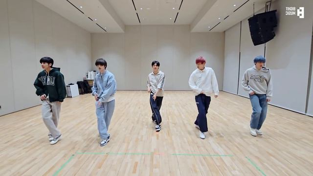 TOMORROW X TOGETHER - I'LL SEE YOU TOMORROW Dance
Mirrored смотреть онлайн