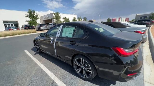 New 2023 BMW 3 Series 330i