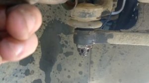 Стук рулевых наконечников калина