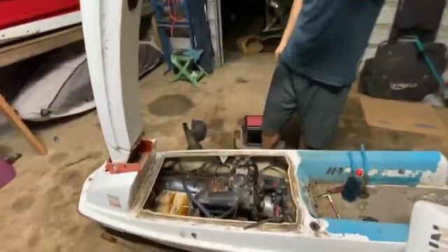 Can we make this neglected Kawasaki JS 300 run again? смотреть онлайн