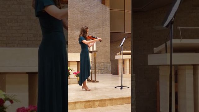 Bach-Gounod Ave Maria for Violin, Performed by Ella Bleu смотреть онлайн