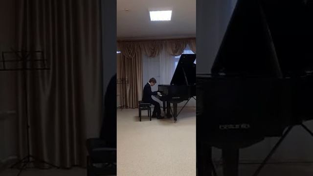 МакДоуэл Танец гномов исп.Василий Хмыров смотреть онлайн