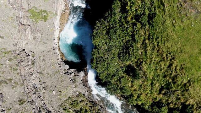 Водопад Текес смотреть онлайн