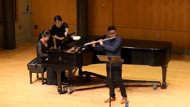 RAVEL: Sonatine, I. Modéré смотреть онлайн