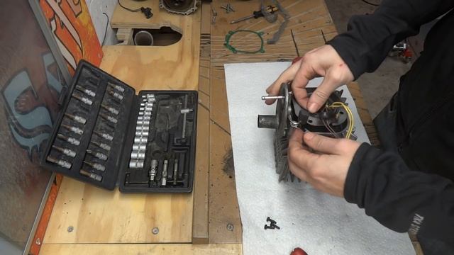 DÉMONTAGE: Webasto Air Top 2000 смотреть онлайн