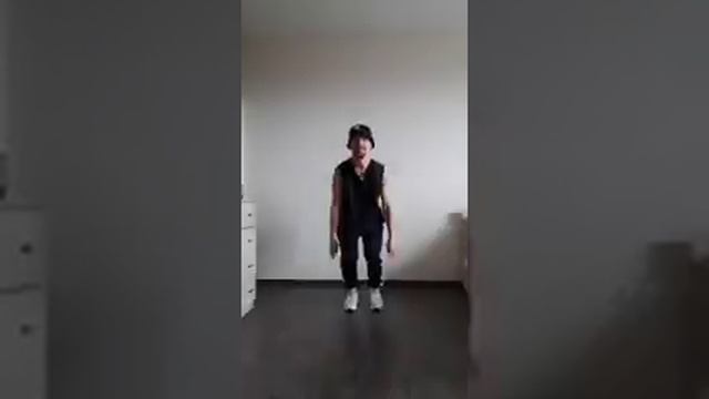 Танцы + функциональная тренировка. Тренер Волков Валерий смотреть онлайн