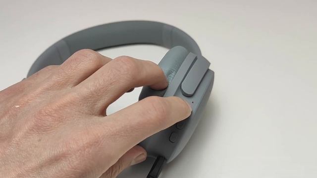 Беспроводные наушники с активным шумоподавлением Dyplay Urban Traveler смотреть онлайн