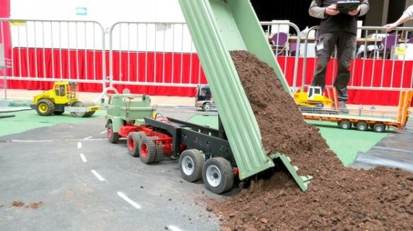 MEGA RC TRUCK CONSTRUCTION SITE / BEST OF RC TRUCK COLLECTION / VOLVO EC 160 / CAT / MAN / O&K