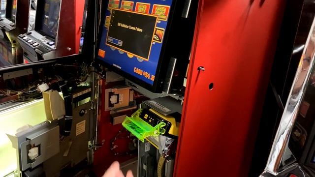 IGT Game King Bill Validator Comm Failure Error смотреть онлайн