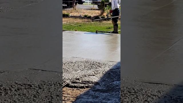 Строительство баскетбольной площадки перед домом. Август 2021 смотреть онлайн