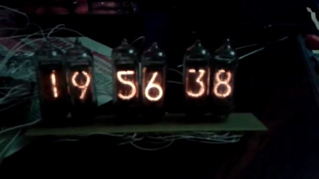 Nixie clock ИН-14 смотреть онлайн