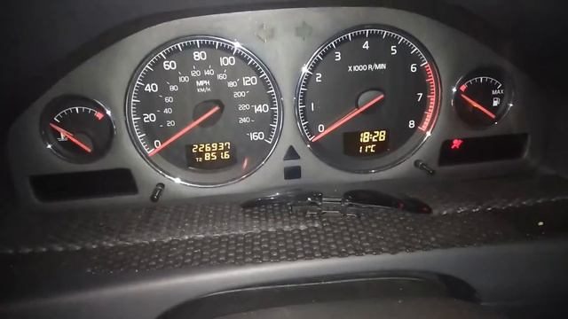 how to set volvo s60 s80 xc70 xc90 V70 digital clock смотреть онлайн