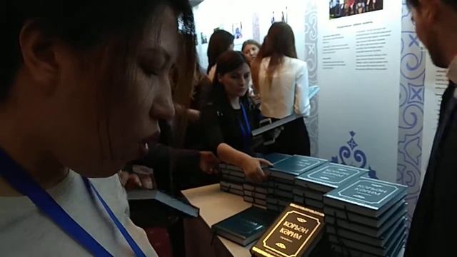 Презентация перевода Корана на татарском языке. Альфрид Бустанов, Казань. смотреть онлайн