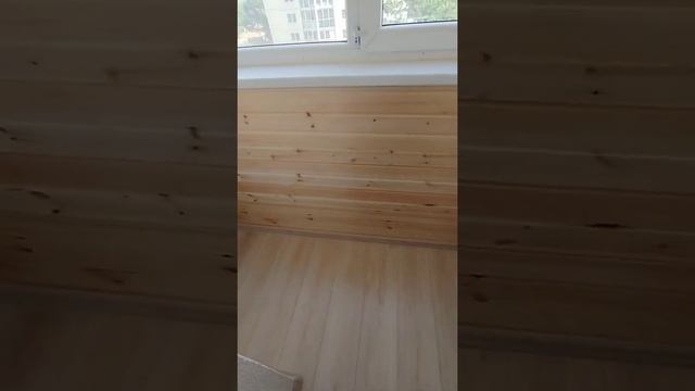 Отделка маленького балкона,жалюзийная тумбочка) смотреть онлайн