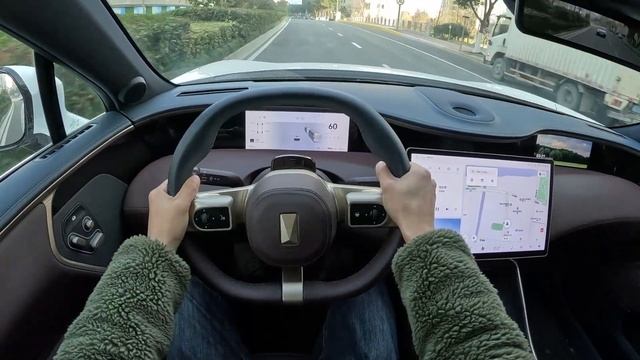 第一视角试驾 阿维塔11, 2023 All New AVATR 11 EV SUV POV First Drive Impression смотреть онлайн