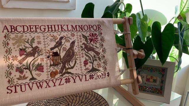 132. ВЫШИВАЛЬНЫЕ ИТОГИ ФЕВРАЛЯ 2019г. Готовые работы и продвижения. смотреть онлайн