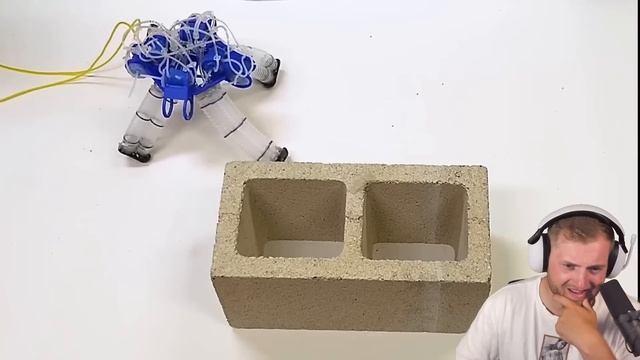 ??EIN TISCH der LAUFEN KANN? - Daily DOSE REAKTION | Trymacs Stream Highlights смотреть онлайн