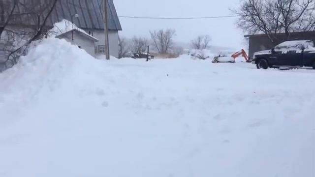 25 décembre et il neige encore Joyeux Noel a tous! смотреть онлайн