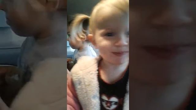 These kids love Trump!!! Uptown Trump it up!!!! смотреть онлайн