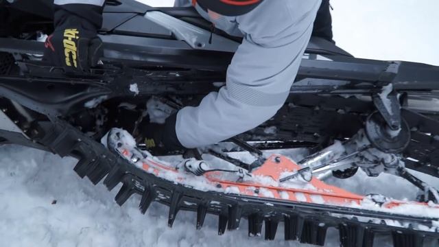 SKI-DOO SUMMIT X EXPERT 850 E-TEC [2021] смотреть онлайн