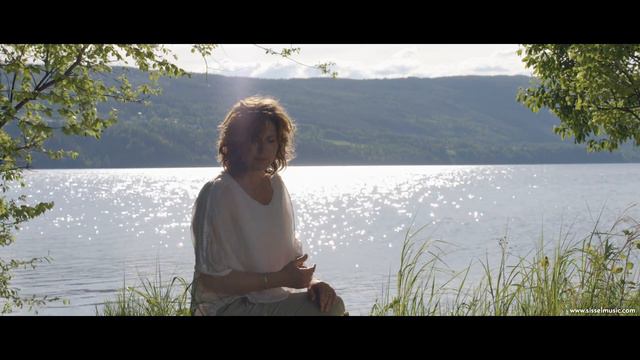 Sissel - Slow Down feat. The Tabernacle Choir and Orchestra смотреть онлайн
