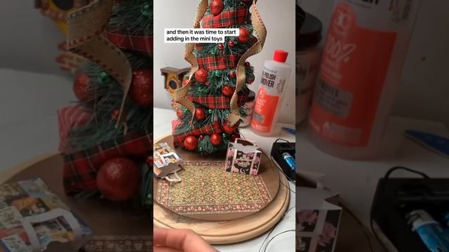 What should I add to my wee mini brand tree diorama? смотреть онлайн
