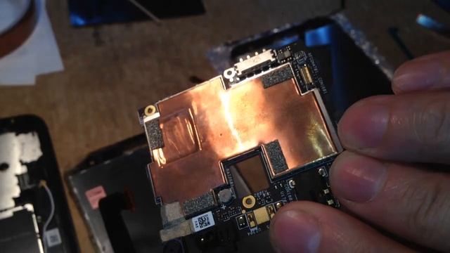 Смартфон Asus ZF2 Laser ZE601KL~ Замена дисплея смотреть онлайн