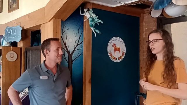 Get to Know - Emily Collins Co-Owner of Java Stop смотреть онлайн