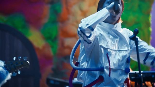 Zior Park - SPACE Z (OFFICIAL VIDEO) смотреть онлайн