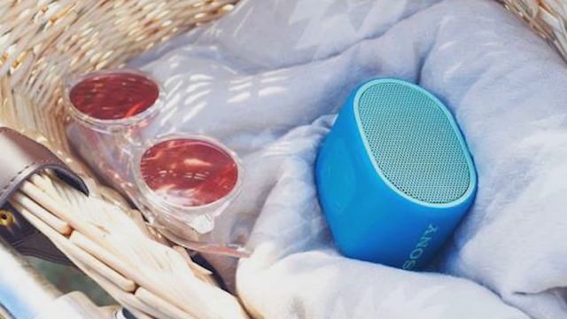 SONY SRS-Xb01 Bluetooth speaker : Review & Opinion смотреть онлайн