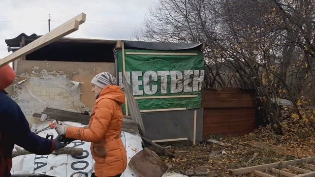 ДЕЛАЕМ СВИНАРНИК/ПОСЛЕДНИЕ БЕТОННЫЕ РАБОТЫ В 2020/ЖИЗНЬ В ДЕРЕВНЕ смотреть онлайн