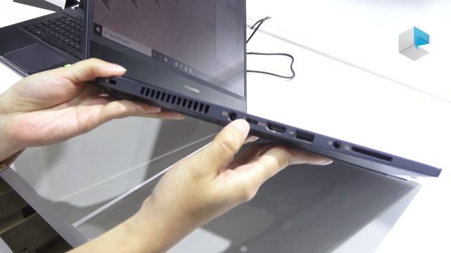 ASUS StudioBook W500 (W500G5T) and Studiobook W700 (W700G3T) смотреть онлайн