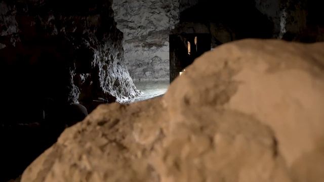 Mønsted Kalkgruber - Limestone Mine close to Viborg, Denmark смотреть онлайн
