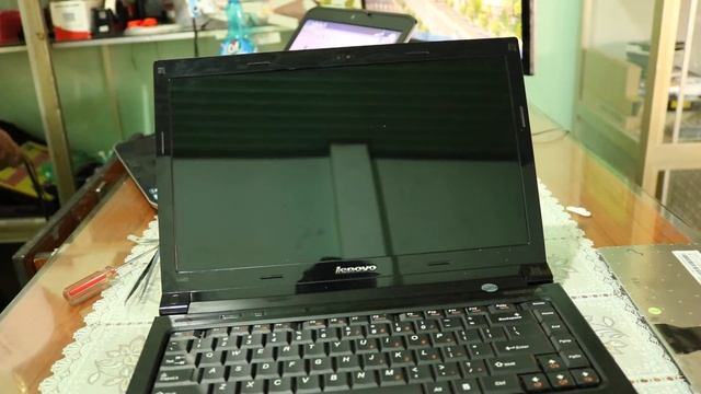 hướng dẫn thay bàn phím laptop lenovo ideapad v460  replace keyboard   Top 10 hướng dẫn vlog