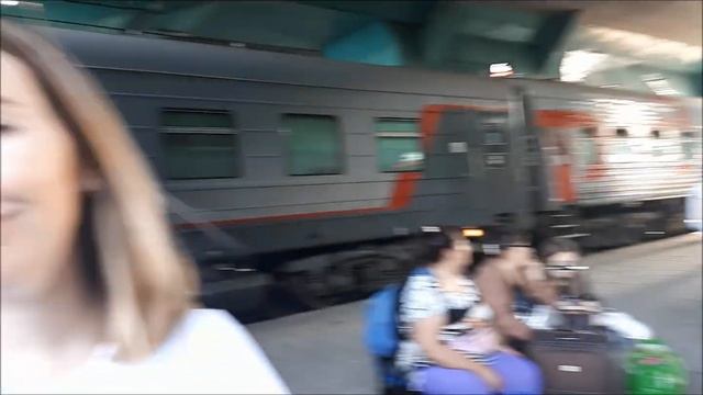 Vlog/ Вокзал Самары/ Двухэтажный поезд/Дети уехали в Москву... смотреть онлайн
