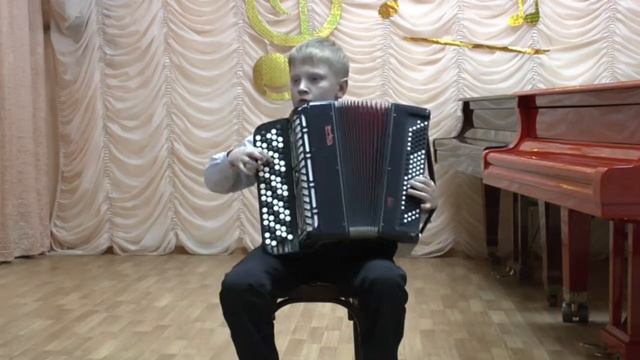 играет Артём Мольков  Финская полька обр Б Тихонова