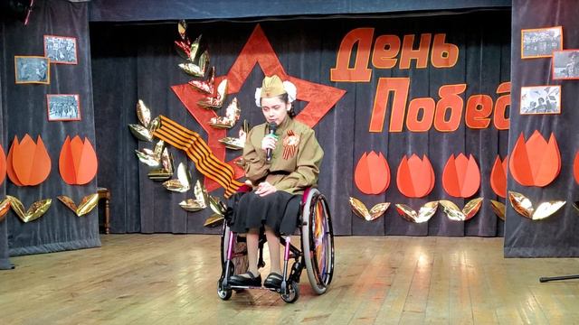 "Родина слышит" музыка Дмитрия Шостаковичем, слова Евгения Долматовского смотреть онлайн