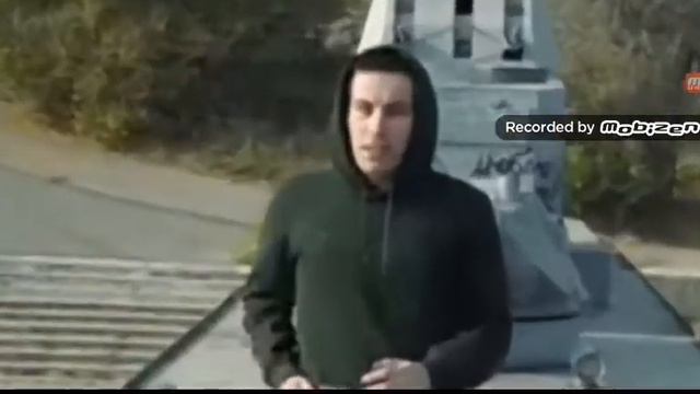 Лицо Иккера смотреть онлайн