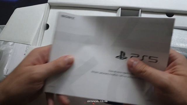 PS5 - THE BEAST IS HERE - UNBOXING смотреть онлайн
